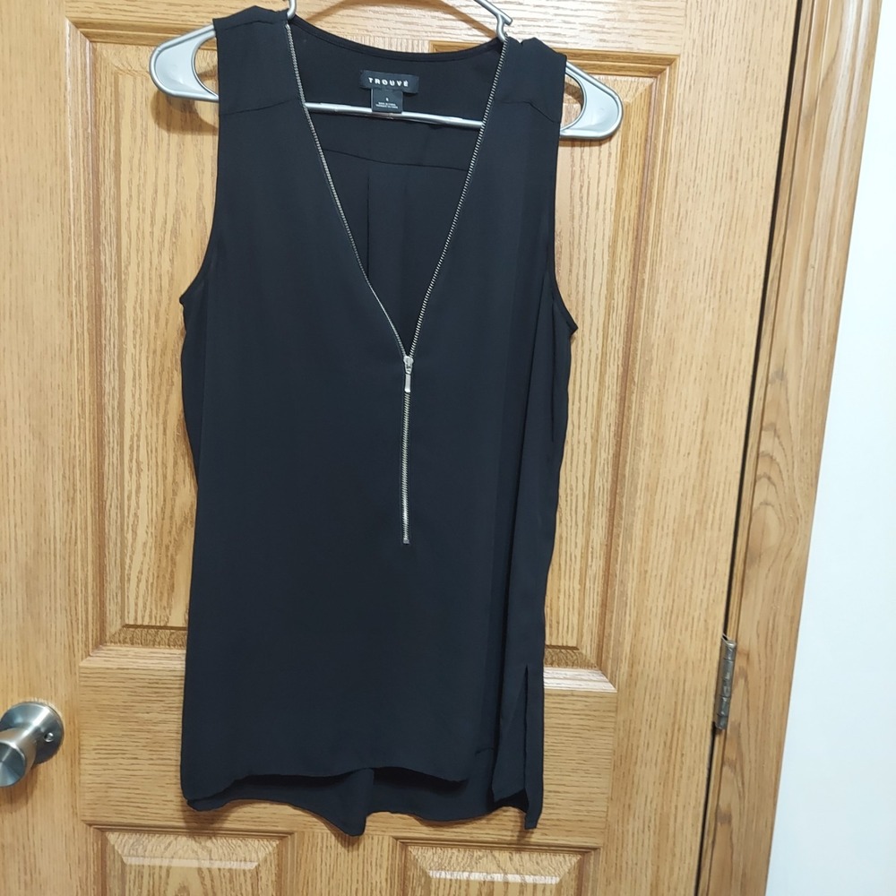 Trouve Black Sleeveless Zip Front Blouse Small Minimalist‎ Workwear